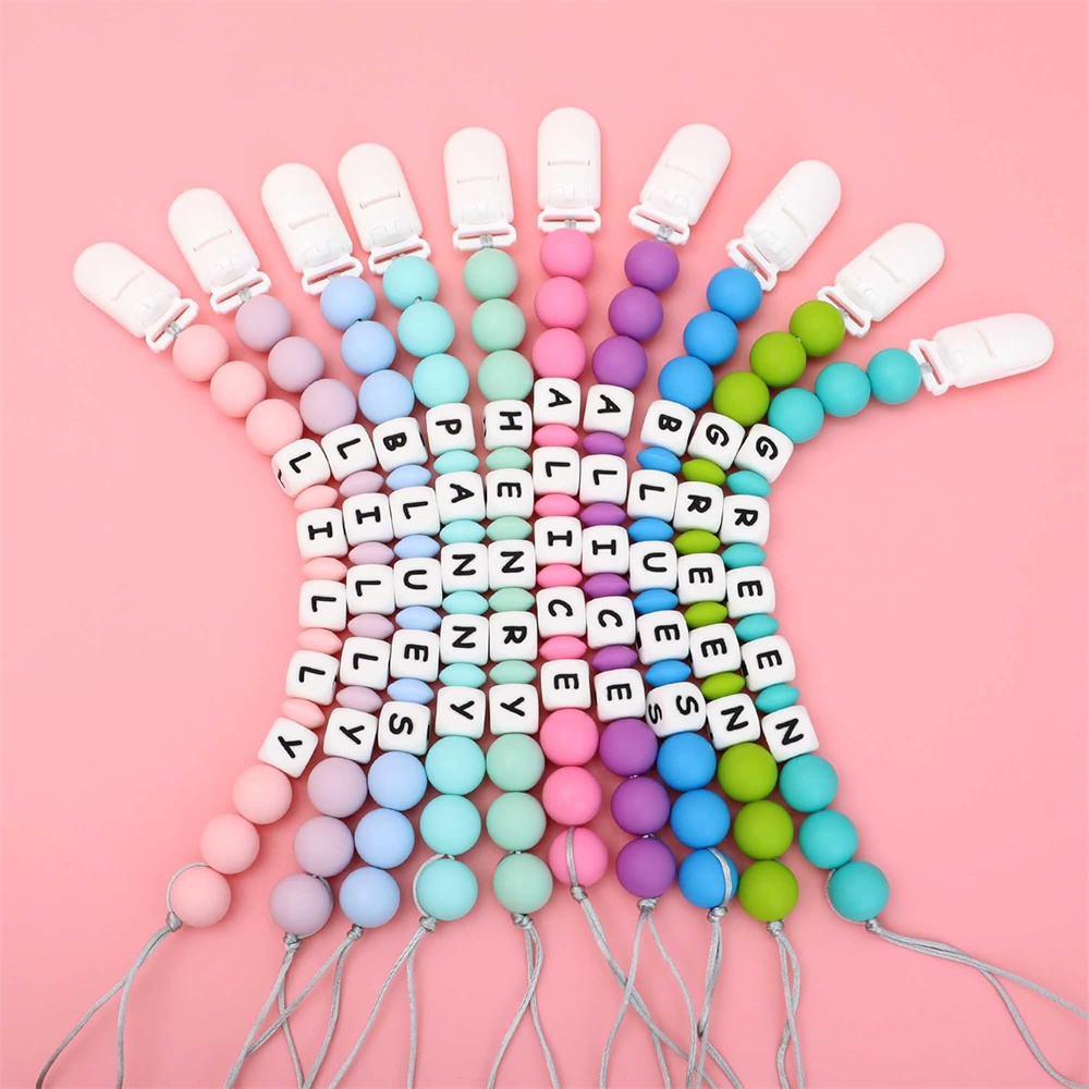 2 個ベビーおしゃぶりホルダーパーソナライズされた名前カスタ - Baby Teethers のレビューと価格