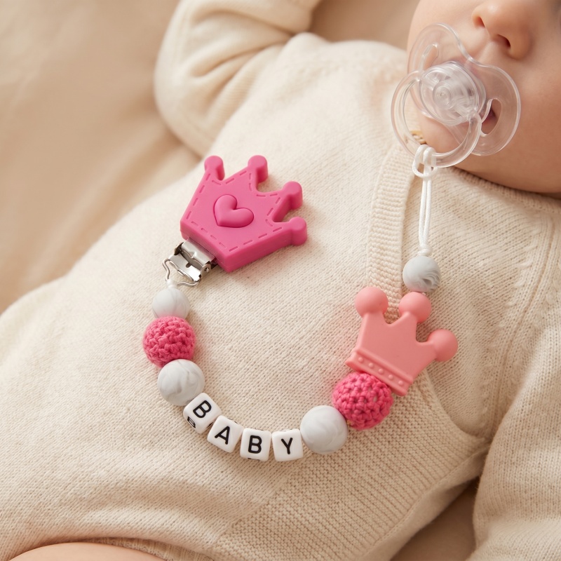パーソナライズベビーおしゃぶりクリップ カスタムネーム シリ - Baby Teethers のレビューと価格