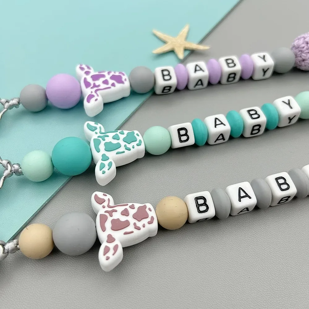 カスタムメイドの英語アルファベットアクリルレター、牛の頭の形 - Baby Teethers のレビューと価格